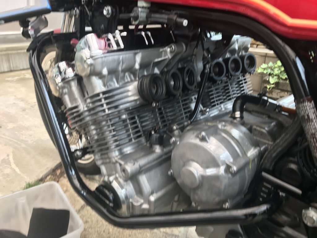 CBX1000-engine and manifold