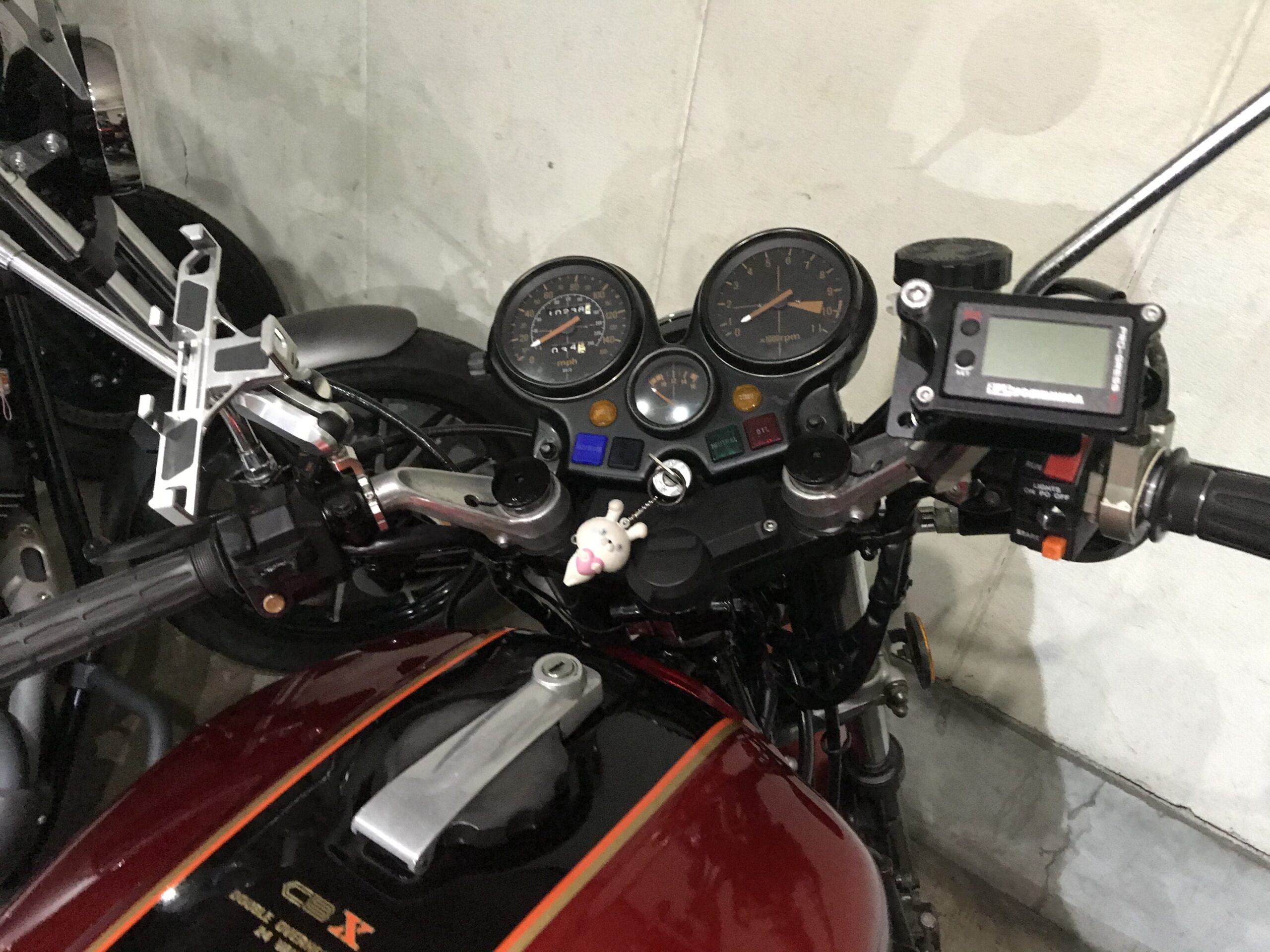 HONDA CBX1000-Sygne house using stay