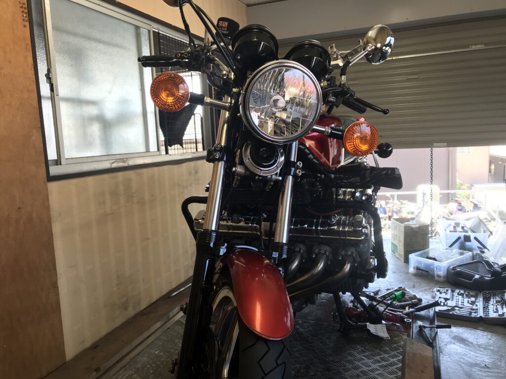 HONDA CBX1000-at the rental pit