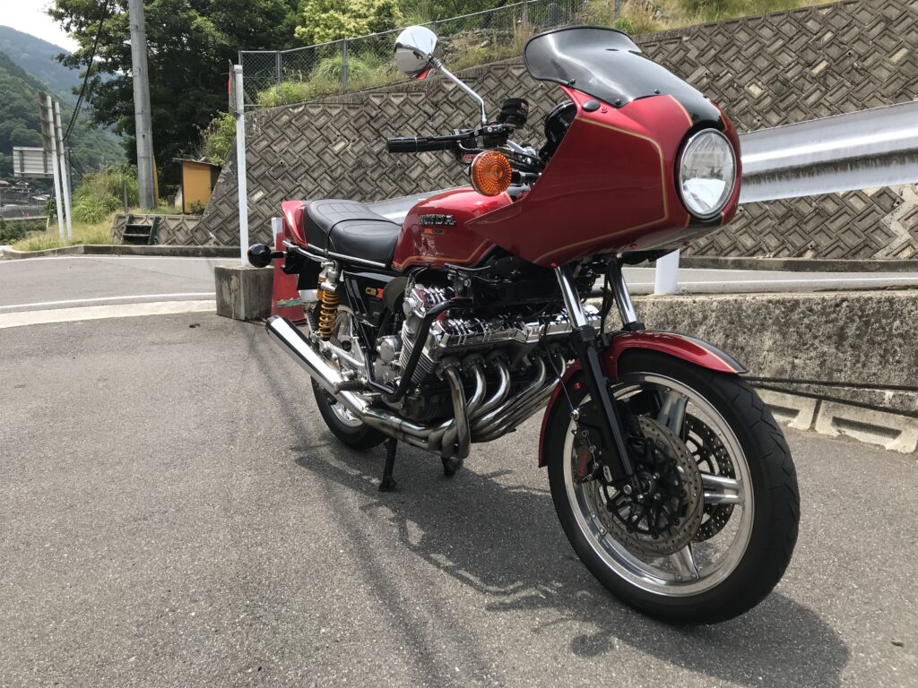 CBX1000