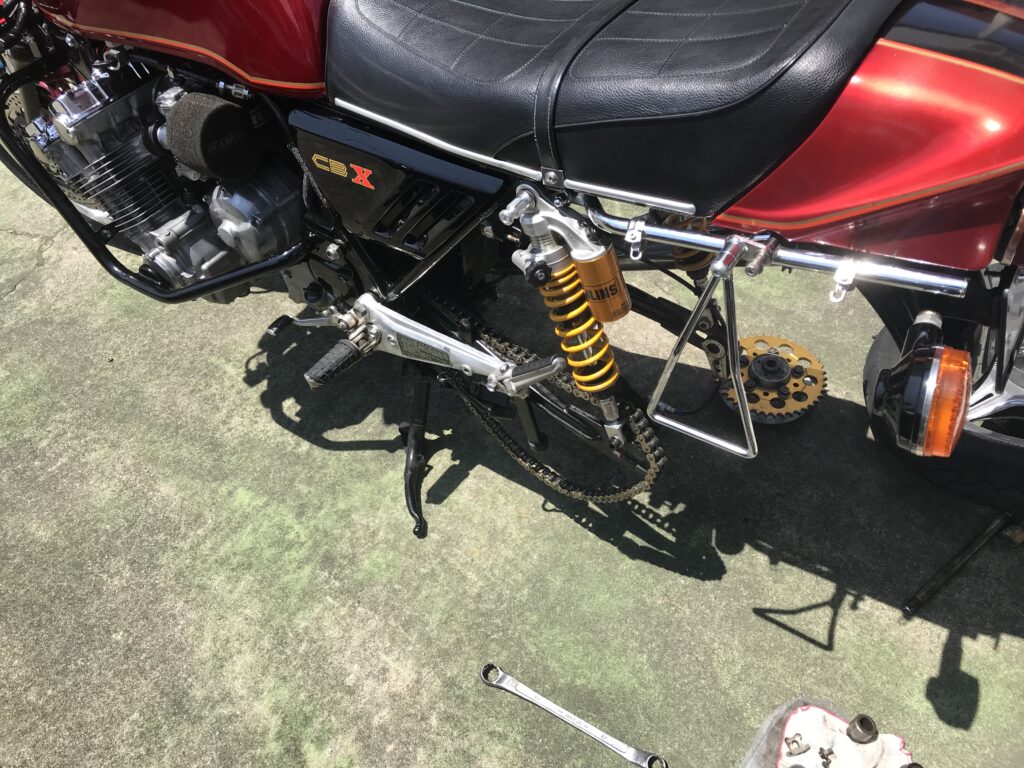 HONDA CBX1000 rear wheel removal