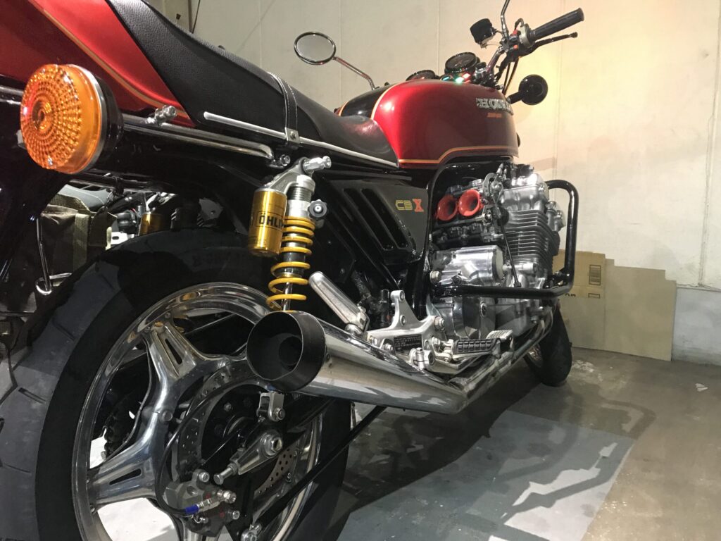 HONDA CBX1000-Dangani muffler-red velocity stack 35mm