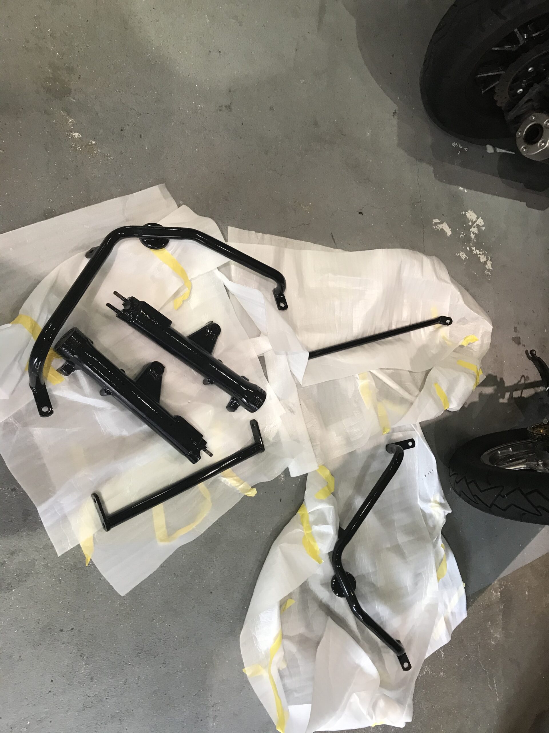 HONDA CBX1000-Subframe style engine guard after repaint