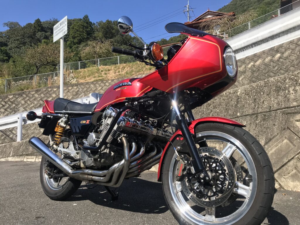 CBX1000