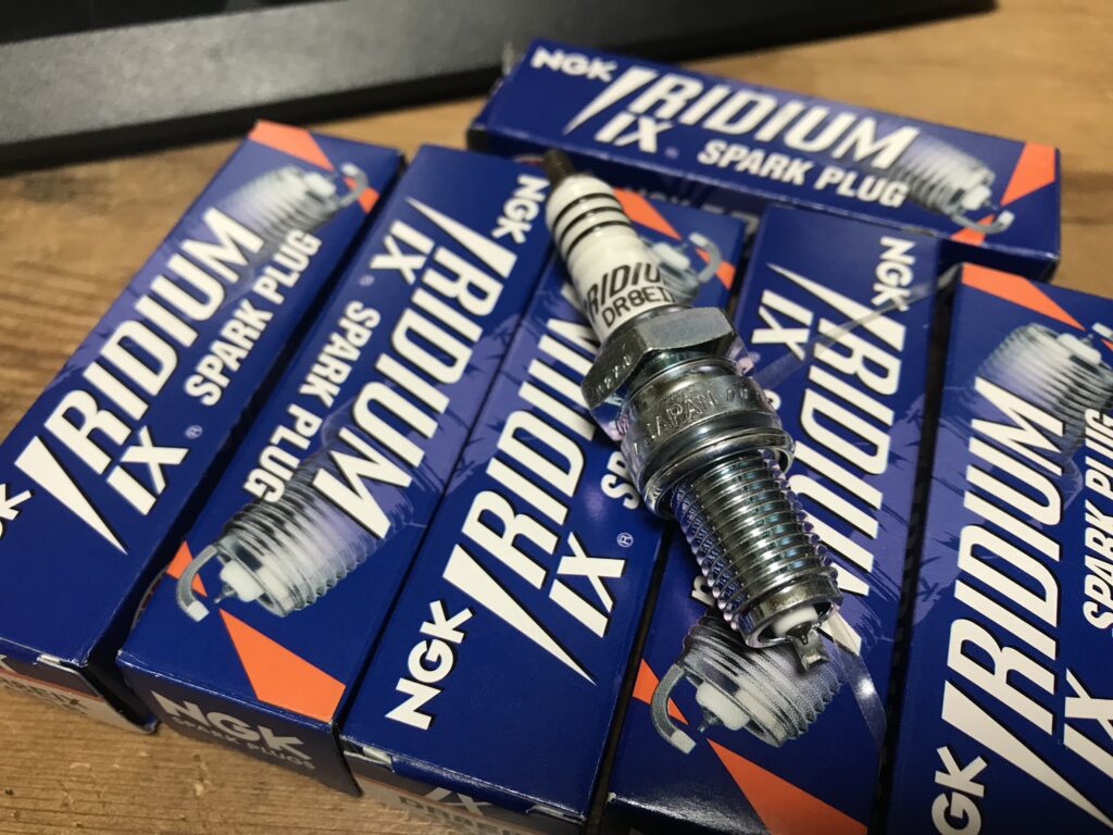 Iridium spark plug DR8EIX