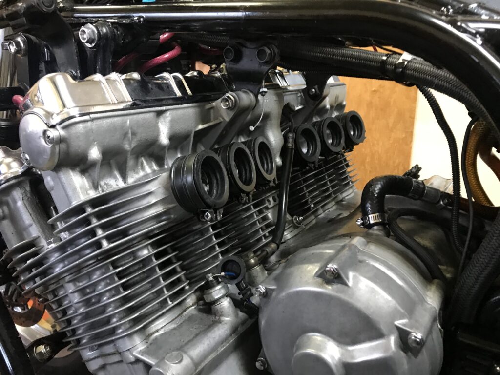 CBX1000 carburetor removal